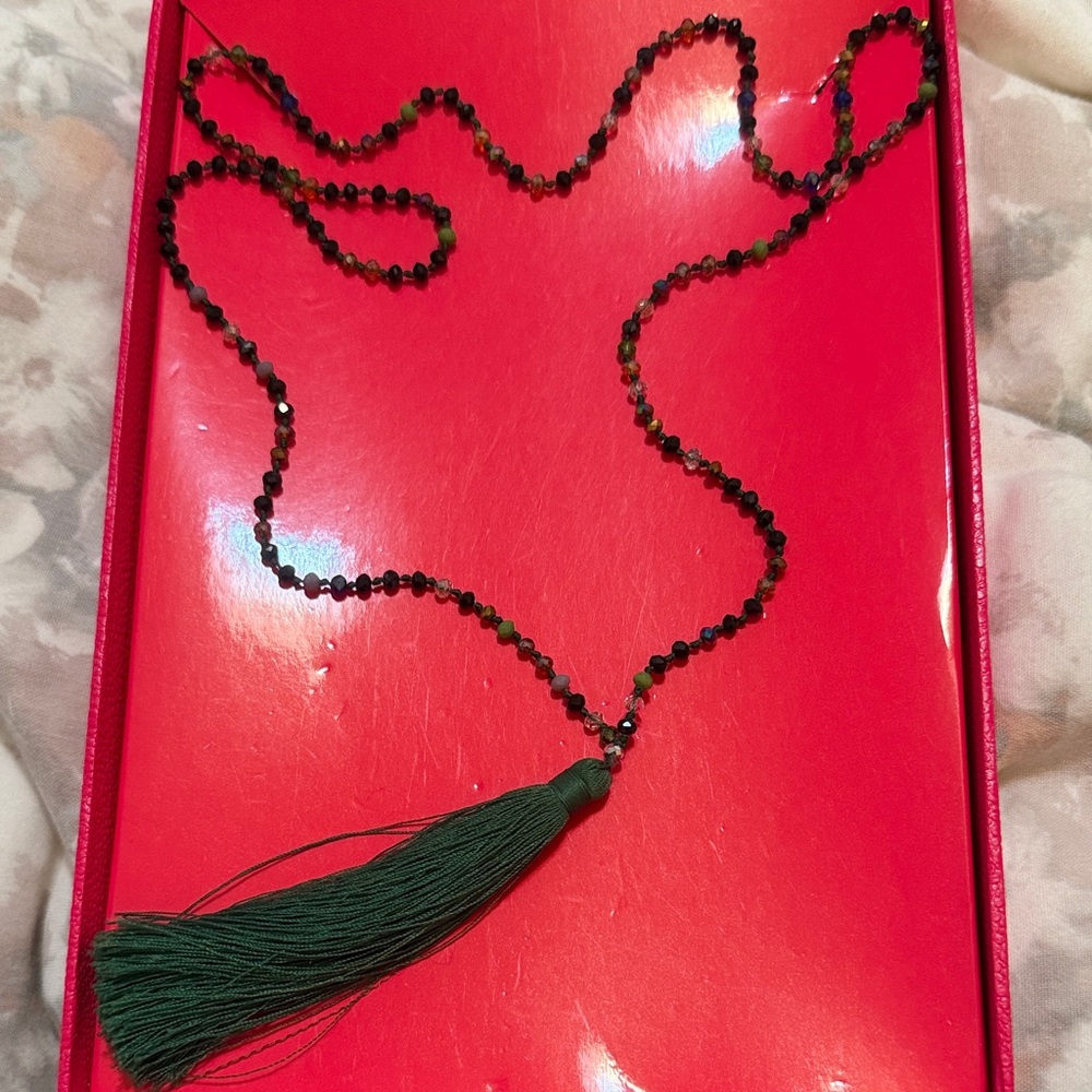 Elegant Green Beaded Necklace with Tassel